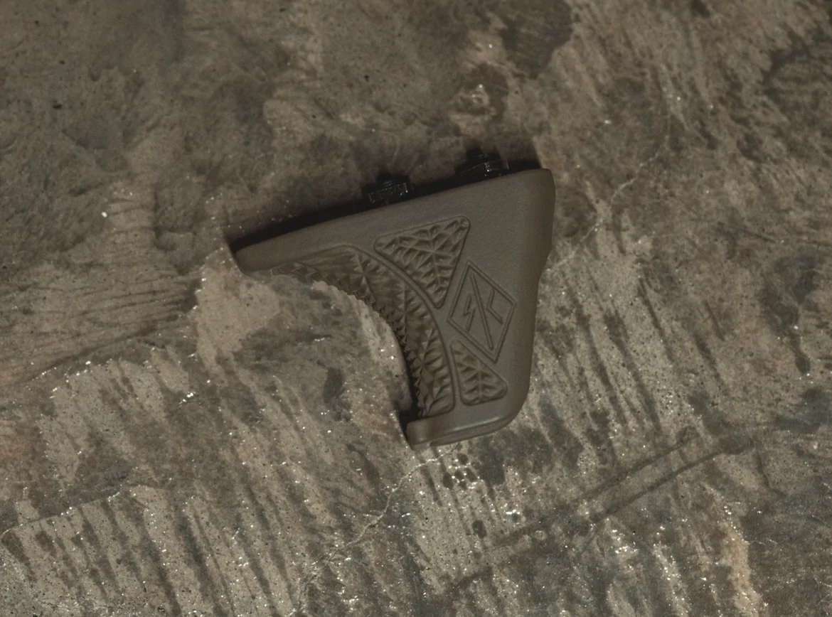 image_e31f66b3-edf1-43d5-b421-d4539d7eb001_1800x1800